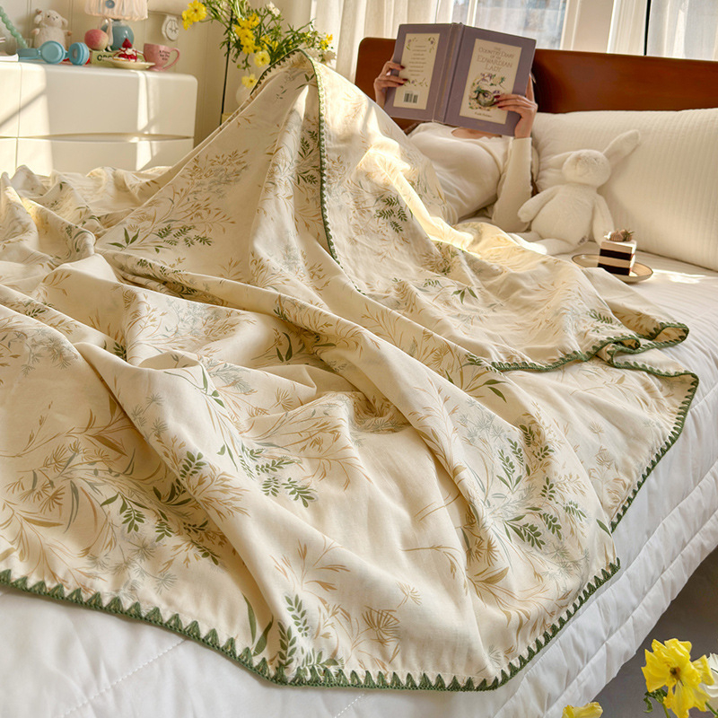 Памучно двойно-слойно одеяло за офисни дремки – (летен, тънък модел; шарка растения и цветя; стил карикатура; свиване 5%)