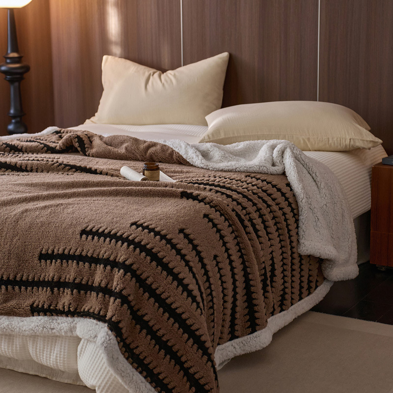 Японски стил Muji, зимно удебелено двуслоено одеяло от флийс за офисна почивка, геометричен модел, полиестер коралов флийс, 300–500 г