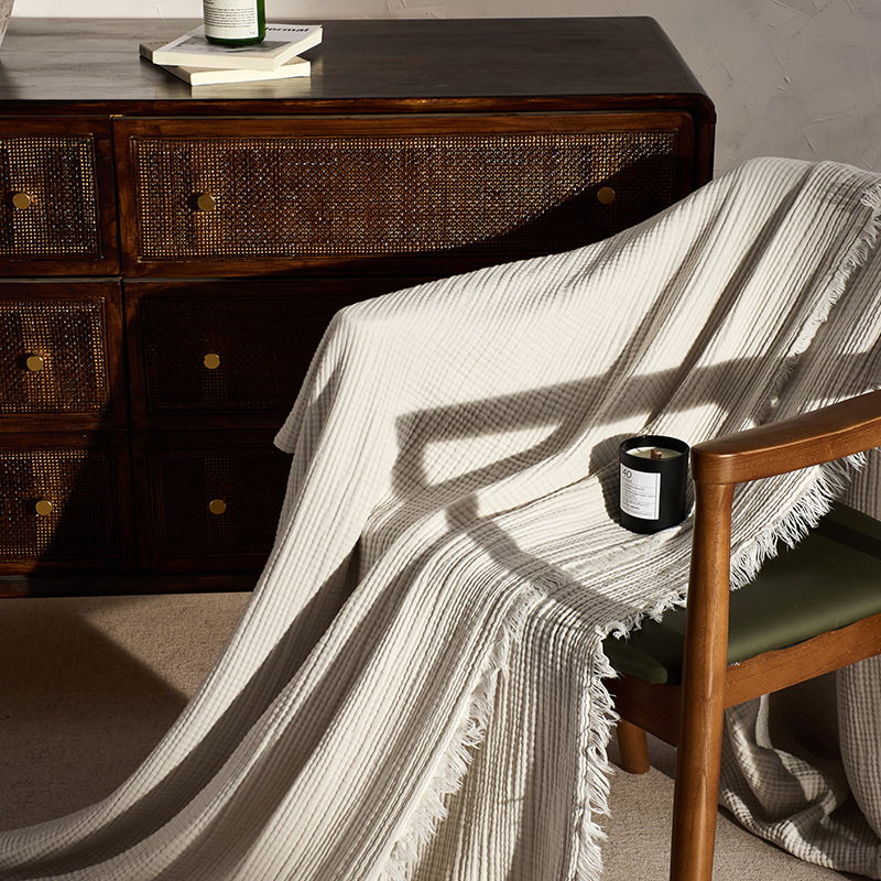 Плетено памучно одеяло, 1000 г, едноцветен модел, подходящо за пролет и есен, 5% свиване