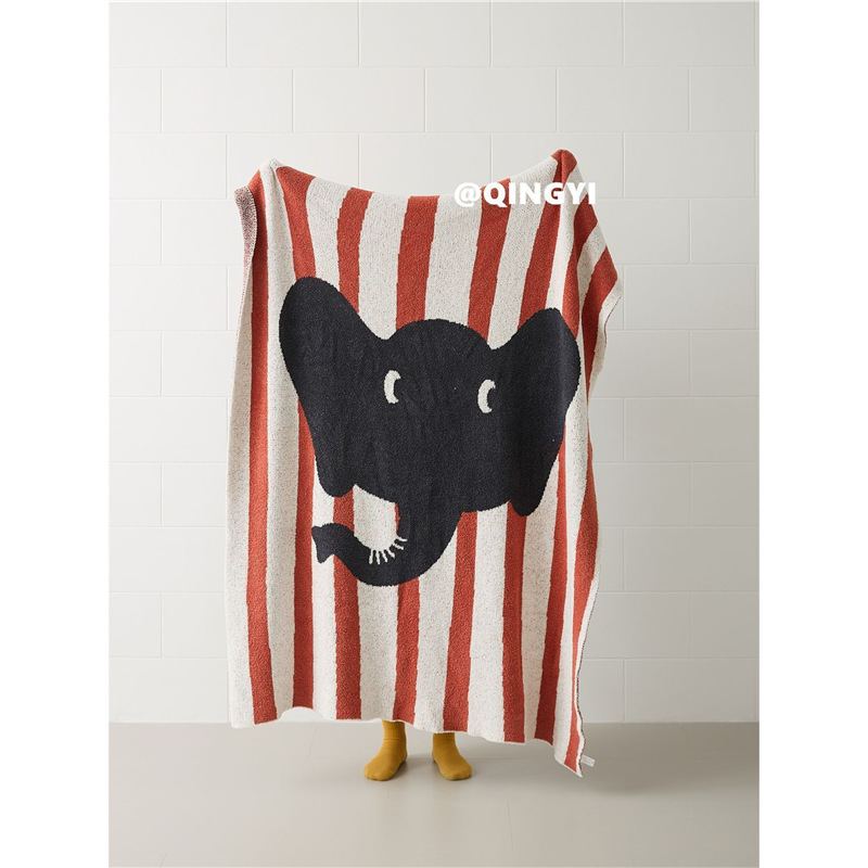 Полуъглово одеяло за офис и дом, Инста стил, просто плетено, акрил, пролет и есен, първокласно качество