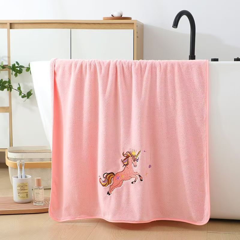 Uterak za kupanje s motivom konja, koralni flis, debeli, upijajući, meki