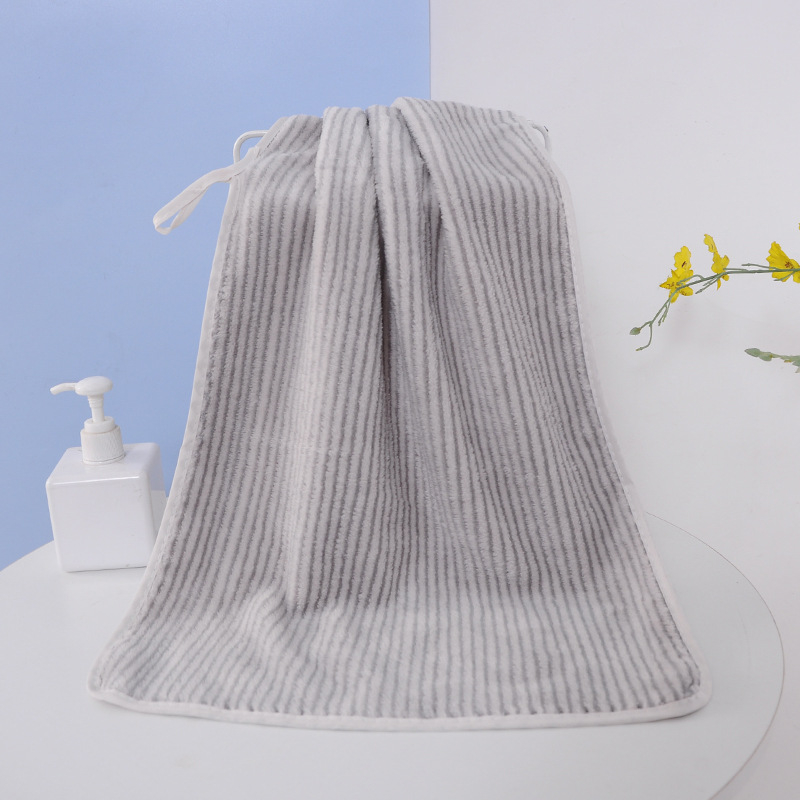 Ručnik za lice od koralnog pliša s finim prugama, završni rub sa šavom, niti 21, masa 50–80 g, mogućnost prilagodbe