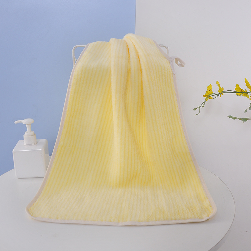 Ručnik za lice od koralnog pliša s finim prugama, završni rub sa šavom, niti 21, masa 50–80 g, mogućnost prilagodbe