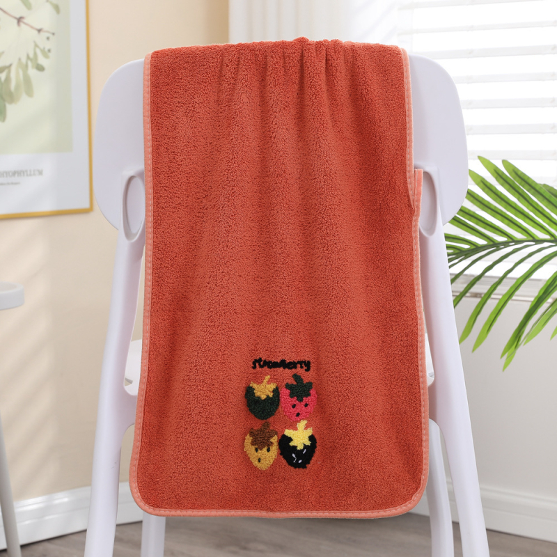 Ou Yaxuan koralni fleece warp-knit ručnik za lice, s šivanjem jagode, mekan i upijajući; težina 80–100 g; šivanje i rub; prilagodljivo.
