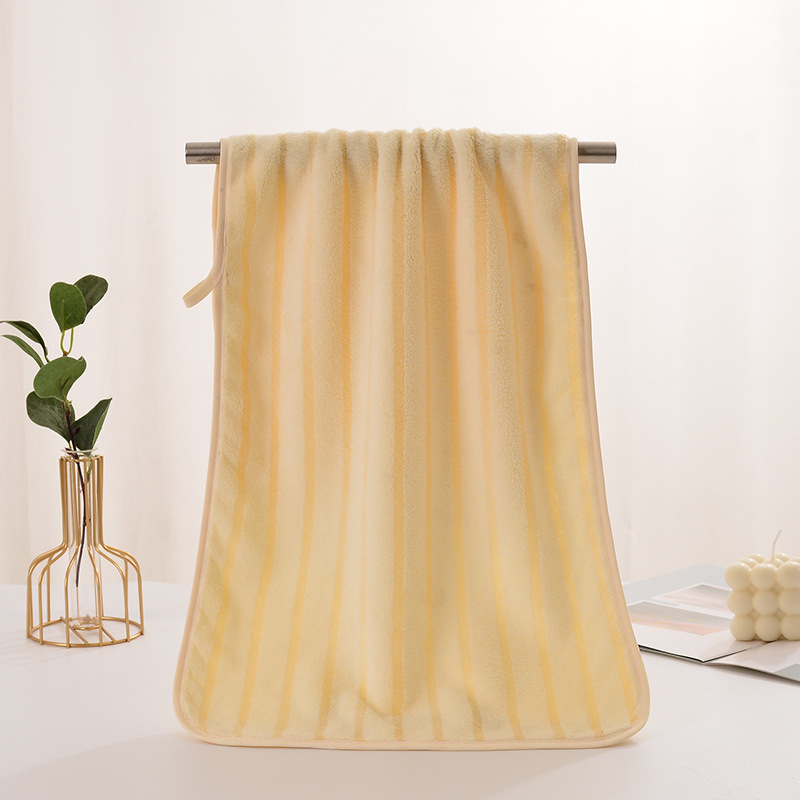 Ručnik za lice od koralnog fleeca, prugasti rub, 32s vlakno, jednostavna tkanina, 50–80 g