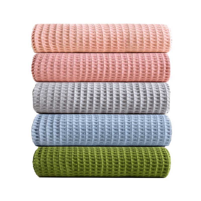 Kupaći ručnik od 100% pamuka s resicama – vafel šal, 200–300 g, 32s predivo, jednostavno tkivo