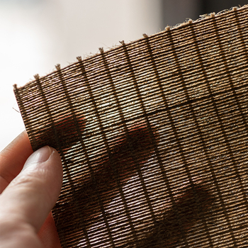 Пътека за маса — лен (65%), ацетатно влакно (35%), зен вдъхновен японски стил, едноцветен модел