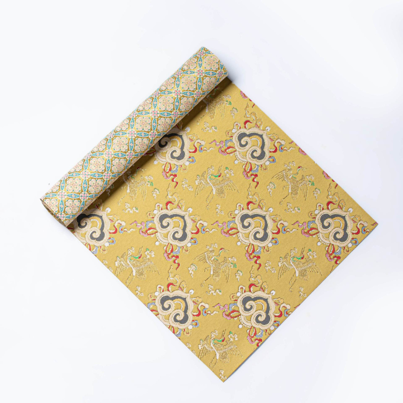 Комплект за чайна маса с модел Рюйи облачен щъркел, брокатен плат, нов китайски стил