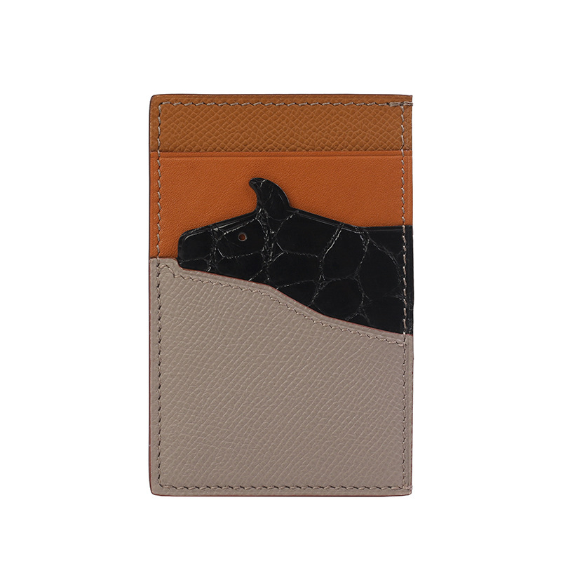 Kaardikott ehtsast nahast, loomamustriga, käsitsi õmmeldud, lambanahaga vooder, kaartide hoiustamiseks