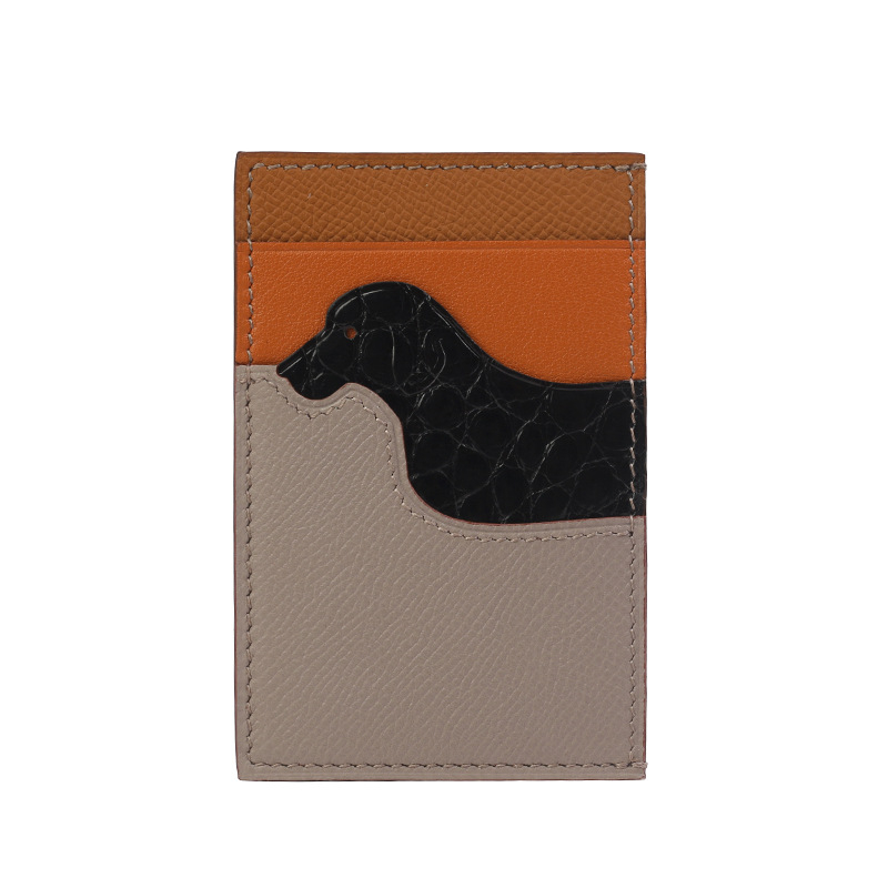 Kaardikott ehtsast nahast, loomamustriga, käsitsi õmmeldud, lambanahaga vooder, kaartide hoiustamiseks