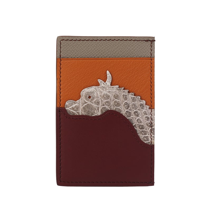 Kaardikott ehtsast nahast, loomamustriga, käsitsi õmmeldud, lambanahaga vooder, kaartide hoiustamiseks