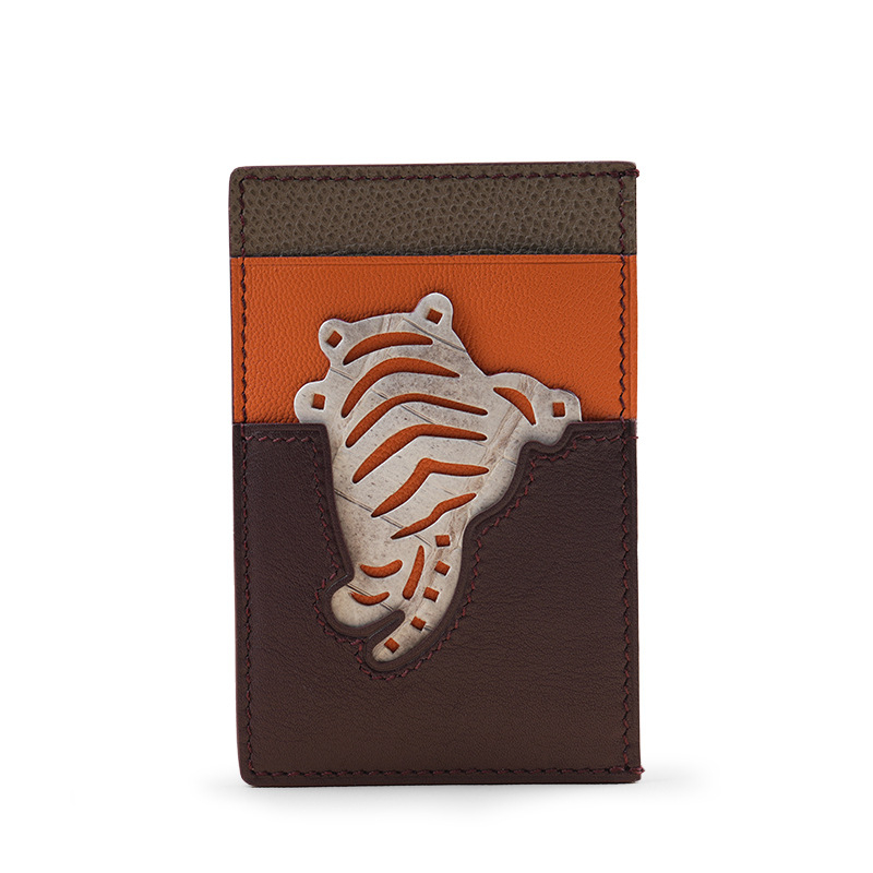 Kaardikott ehtsast nahast, loomamustriga, käsitsi õmmeldud, lambanahaga vooder, kaartide hoiustamiseks