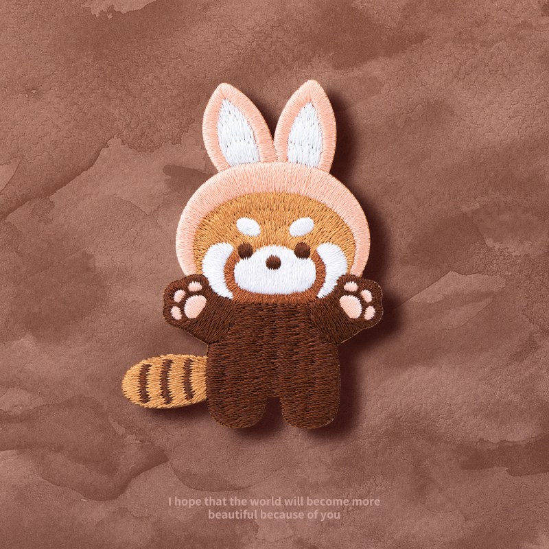 Poliesterio siuvinėta panda segė kepurėms, rankinėms ir drabužiams