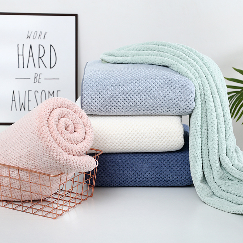 Korallos frottírtörölköző, 150D, 400–500 g, Testreszabás elérhető