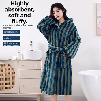 Ženski kupaonski ogrtač, coral fleece materijal, mješavina vlakana 85/15, jesenski model