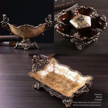 Чиния за плодове, европейски стил, луксозна ретро визия за дневната, метал, изчистен универсален дизайн, първокласно качество