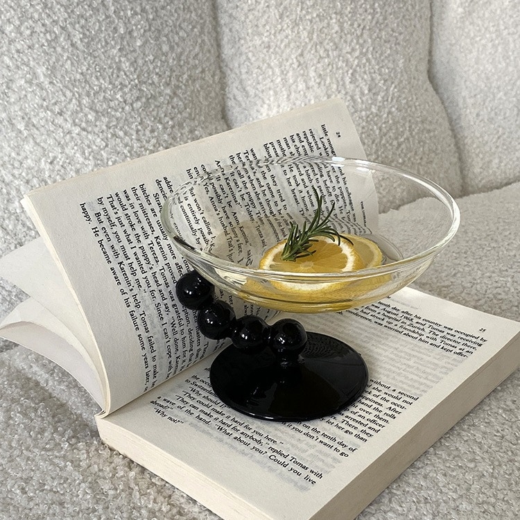 Vaisių lėkštė namų svetainei, užkandžių padėklas, INS stilius, saldumynai ir džiovinti vaisiai, lengvas prabangos pojūtis, paprastas dizainas