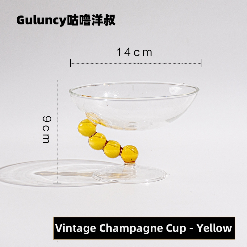 Vaisių lėkštė namų svetainei, užkandžių padėklas, INS stilius, saldumynai ir džiovinti vaisiai, lengvas prabangos pojūtis, paprastas dizainas