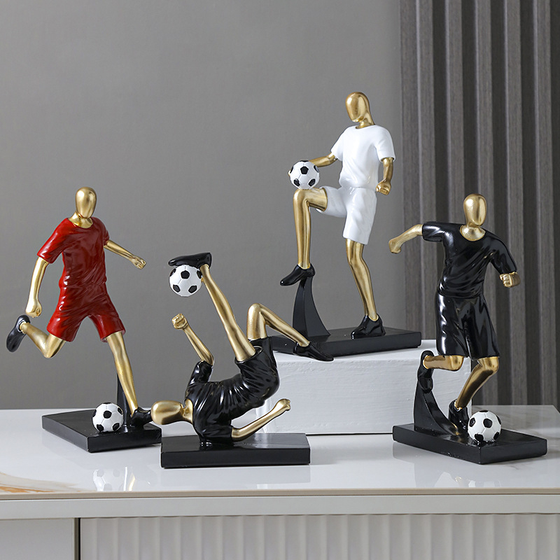 Fudbalska figurica - moderni minimalistički ukras od smole; Materijal: Smola; Stil: Moderni minimalistizam; Pakiranje: Karton