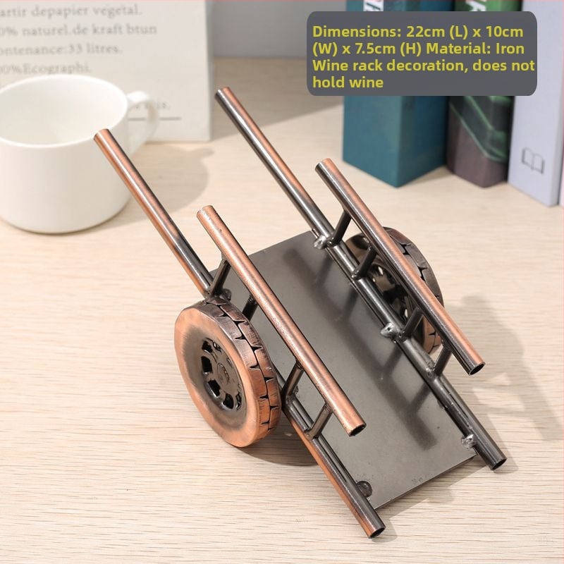 Ретро железен трактор – метален модел за домашна декорация, за дневна и винен шкаф; модерен минимализъм; Бранд Unique; подходящ като рекламен или бизнес подарък