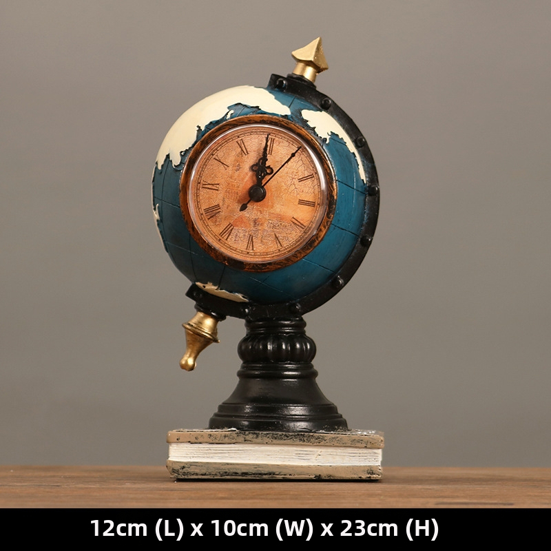 Nudažytas dervos globus – retro stiliaus interjero dekoras gyvenamajam kambariui