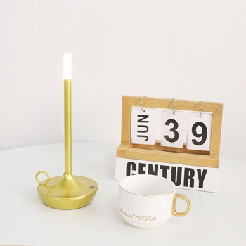 Nordiskā stila metāla galda lampa, uzlādējama, skārienjūtīgs slēdzis, modelis A31, Beale