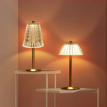 Metāla galda lampa ar bāra ornamentu, uzlādējama nakts gaisma un ambiālais studiju apgaismojums, CE sertifikāts, Yongling Lighting, ≤36V