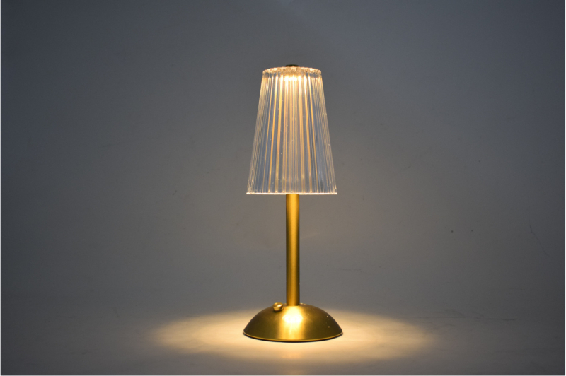 Metāla galda lampa ar bāra ornamentu, uzlādējama nakts gaisma un ambiālais studiju apgaismojums, CE sertifikāts, Yongling Lighting, ≤36V