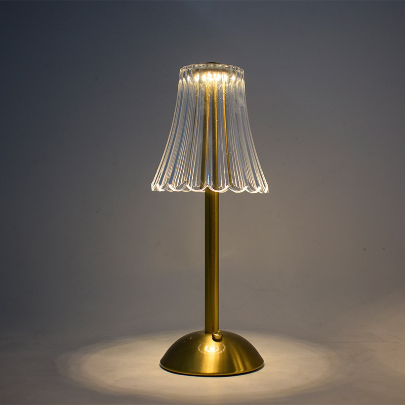 Metāla galda lampa ar bāra ornamentu, uzlādējama nakts gaisma un ambiālais studiju apgaismojums, CE sertifikāts, Yongling Lighting, ≤36V