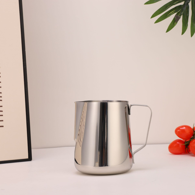 Κανά latte art από ανοξείδωτο ατσάλι 304, βορειοευρωπαϊκό στυλ, αιχμηρό στόμιο, προσαρμογή, κατάλληλη για γραφείο, οικία, μπαρ, καφέ