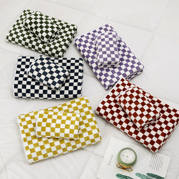 Prosop de baie pentru femei — Coral Fleece absorbent, 150D, țesătură simplă, 80–100 g, fără scame