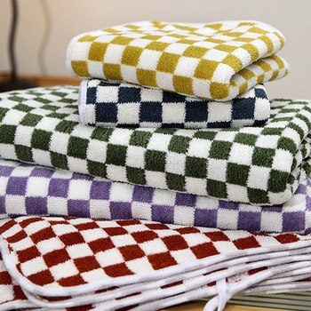 Prosop de baie pentru femei — Coral Fleece absorbent, 150D, țesătură simplă, 80–100 g, fără scame