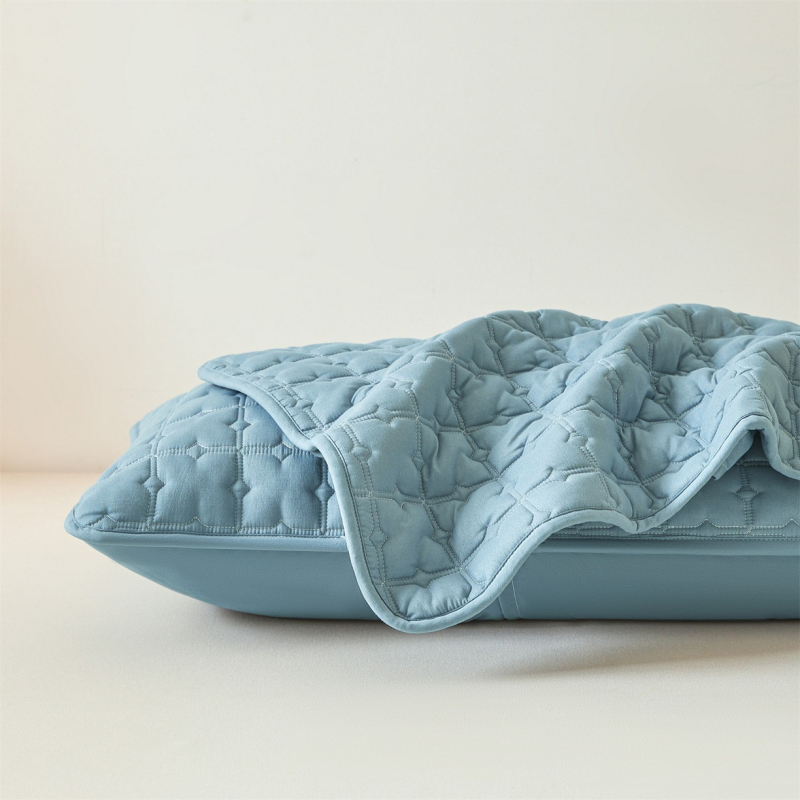 Jastučnica od poliestera, quilted, reaktivno bojanje, moderni minimalistički stil, 40s tkanina