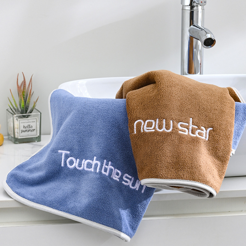 Πυκνή πετσέτα μπάνιου και παραλίας από μικροΐνές για οικιακή χρήση, εξαιρετικά απορροφητική, χωρίς αποκολλήσεις νημάτων, με κέντημα, 150D νήμα, βάρος 300–400 g