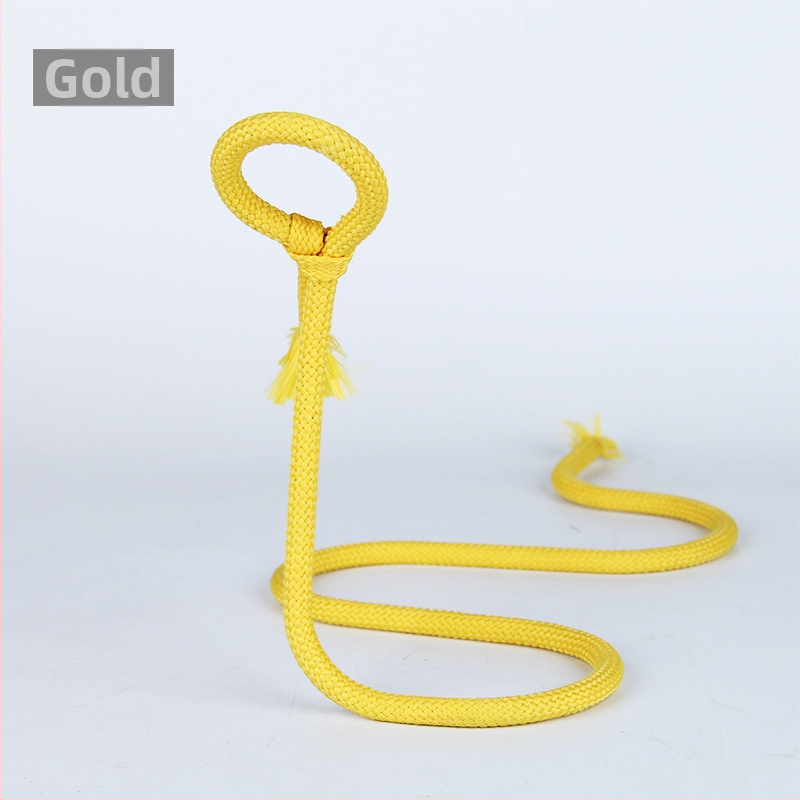 Κρεμαστή ράφι κρασιού με σχοινί ανάρτησης, σιδερένιο σύρμα, μοντέρνο μινιμαλιστικό στυλ, κεκλιμένη προβολή