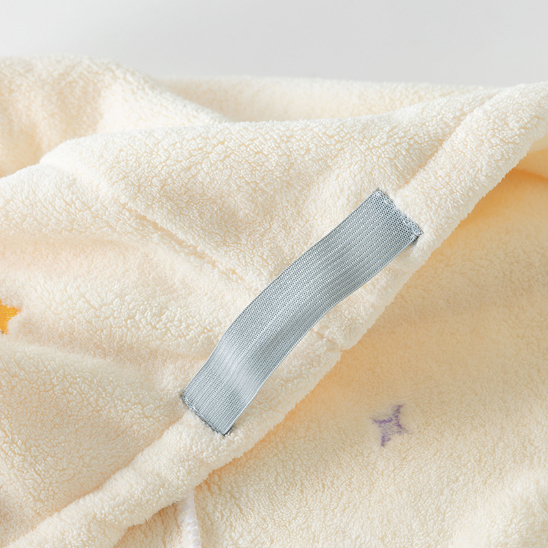 Καπέλο για το στέγνωμα μαλλιών από coral fleece, κεντημένο, 80-99 g, 10 κλωστές