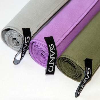 Αθλητική πετσέτα ταχείας αποξήρανσης - 70 g, 85% μικροϊνες, νάιλον ανάμειξη, απορρόφηση νερού 5–10 δευτερόλεπτα