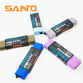 Αθλητική πετσέτα ταχείας αποξήρανσης - 70 g, 85% μικροϊνες, νάιλον ανάμειξη, απορρόφηση νερού 5–10 δευτερόλεπτα