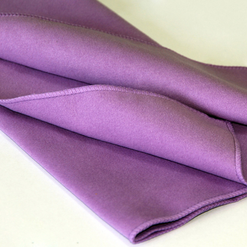 Αθλητική πετσέτα ταχείας αποξήρανσης - 70 g, 85% μικροϊνες, νάιλον ανάμειξη, απορρόφηση νερού 5–10 δευτερόλεπτα