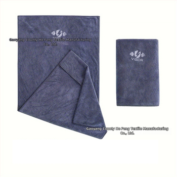 Αθλητική πετσέτα από υπερλεπτές ίνες, κατάλληλη για σκούπισμα ιδρώτα και ως επιφάνεια για εξοπλισμό γυμναστηρίου, απορρόφηση 0–5 δευτερόλεπτα, βάρος 170 g