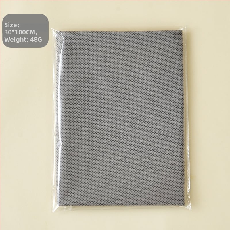 Sportski ručnik – poliester; hlađenje, brzo sušenje, upijanje znoja; apsorpcija vode 0–5 s; težina 48 g; moguće prilagoditi logom