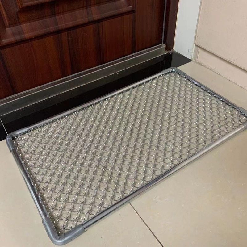 Ulazni protuklizni tepih, plastika; može se usisavati; bez prilagodbe; marka: Drugo