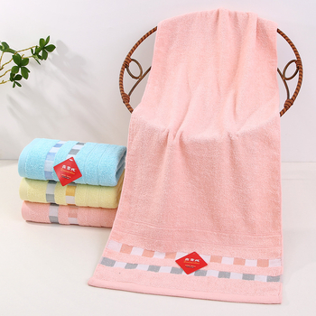 Хавлия за баня жакардова шарка, памук, прежда 14, тегло 140–170 г