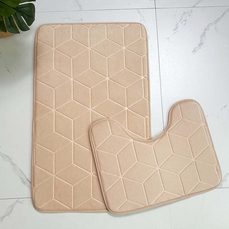 Dvije komponente seta: kupaonica i ulazni tepih – reljefni uzorak, poliesterska vlakna, pravokutni oblik, jednobojni, ručno pranje