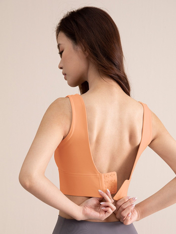 Sutien sport pentru femei, cu cupă completă, cupă medie modelată, bretele fixe duble, închidere pe spate cu patru rânduri; material nylon cu căptușeală de spandex