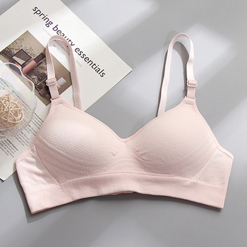 Sutien din bumbac pentru eleve — cupă 3/4, cupă subțire modelată cu burete, fără underwire, închidere în spate cu trei rânduri de cârlige, bretele fixe duble, respirabil și susținător