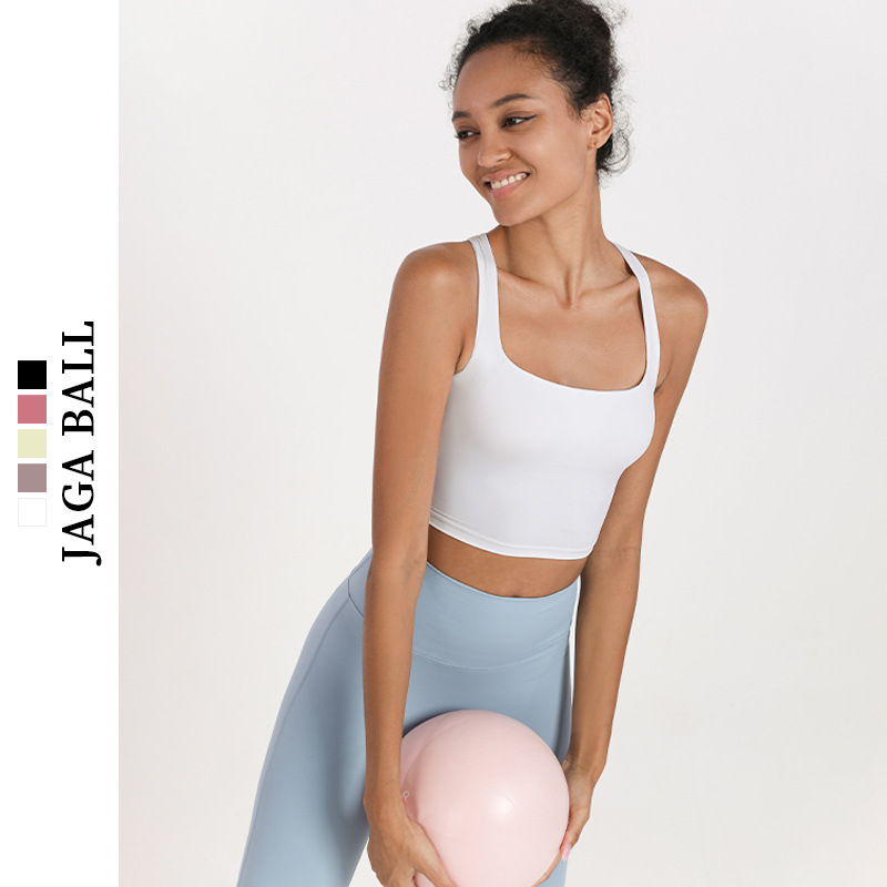 Prilagođeni sportski grudnjak s uklonjivom jastučićem, cross-back dizajn, puni košaricu, vanjski materijal Nylon/Polyamide 73% (Double-Faced Brocade), podstava Spandex 27%, fiksne dvostruke naramenice