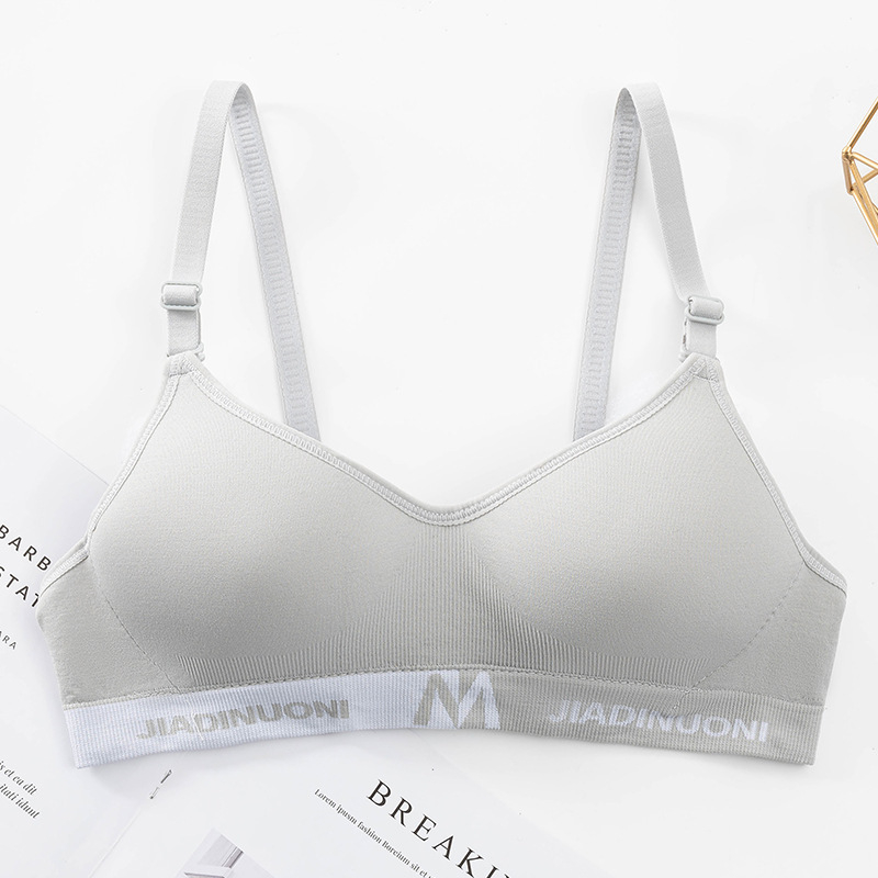 Sutien sport pentru fete: cupă 3/4, căptușeală 100% bumbac, fără arc metalic, bretele detașabile dublu, închidere cu trei rânduri de cârlige, potrivit pentru eleve de liceu