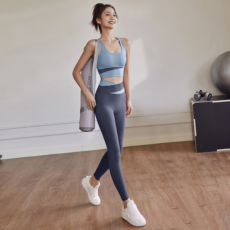 Ženski dvodijelni joga set – dizajn color-block, visokog struka leggings, top s oblikovanim 3/4 šalicama, najlon s Spandex podstavom