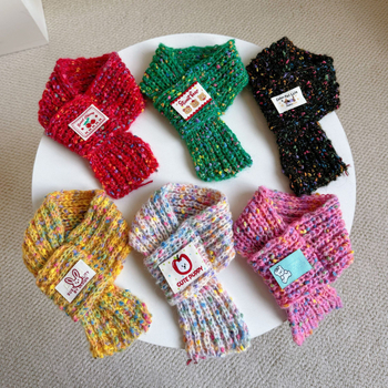 Suņu un kaķu ziemas adīta šalle un aksesuārs – Monohromatisks vilnas materiāls, dažādas aušanas iespējas, izšūšana